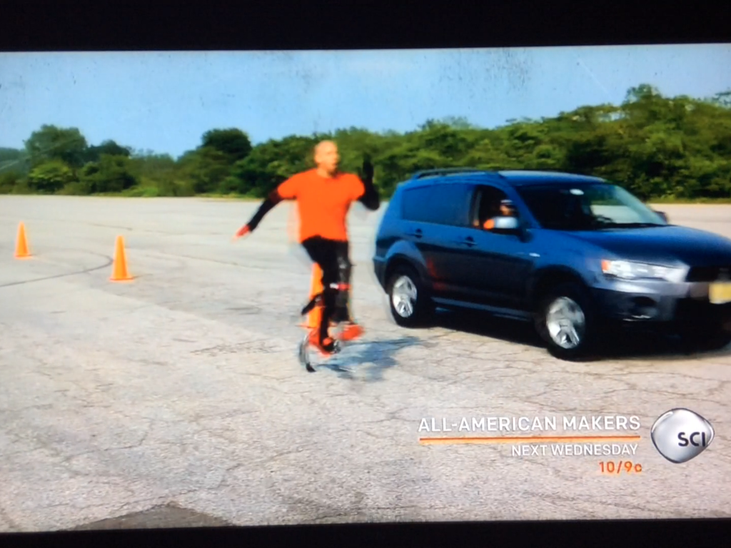 BIONIC BOOT RACES A CAR ON NOV 11TH ON ALL AMERICAN MAKERS.